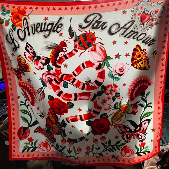 Gucci Scarf - Picture 1 of 5